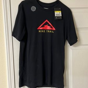 Nike mens small dri fit t shirt